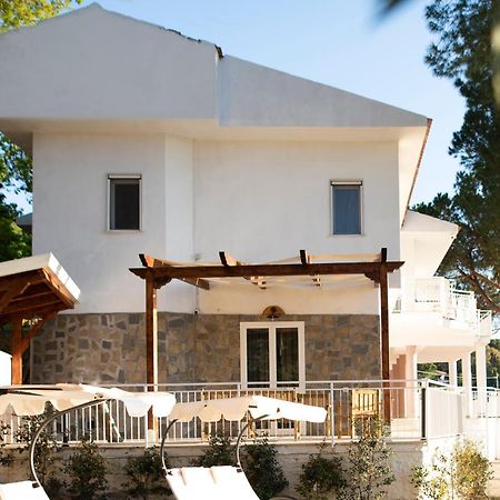 Sole & Pepe Apartment Santa Maria di Castellabate Bagian luar foto
