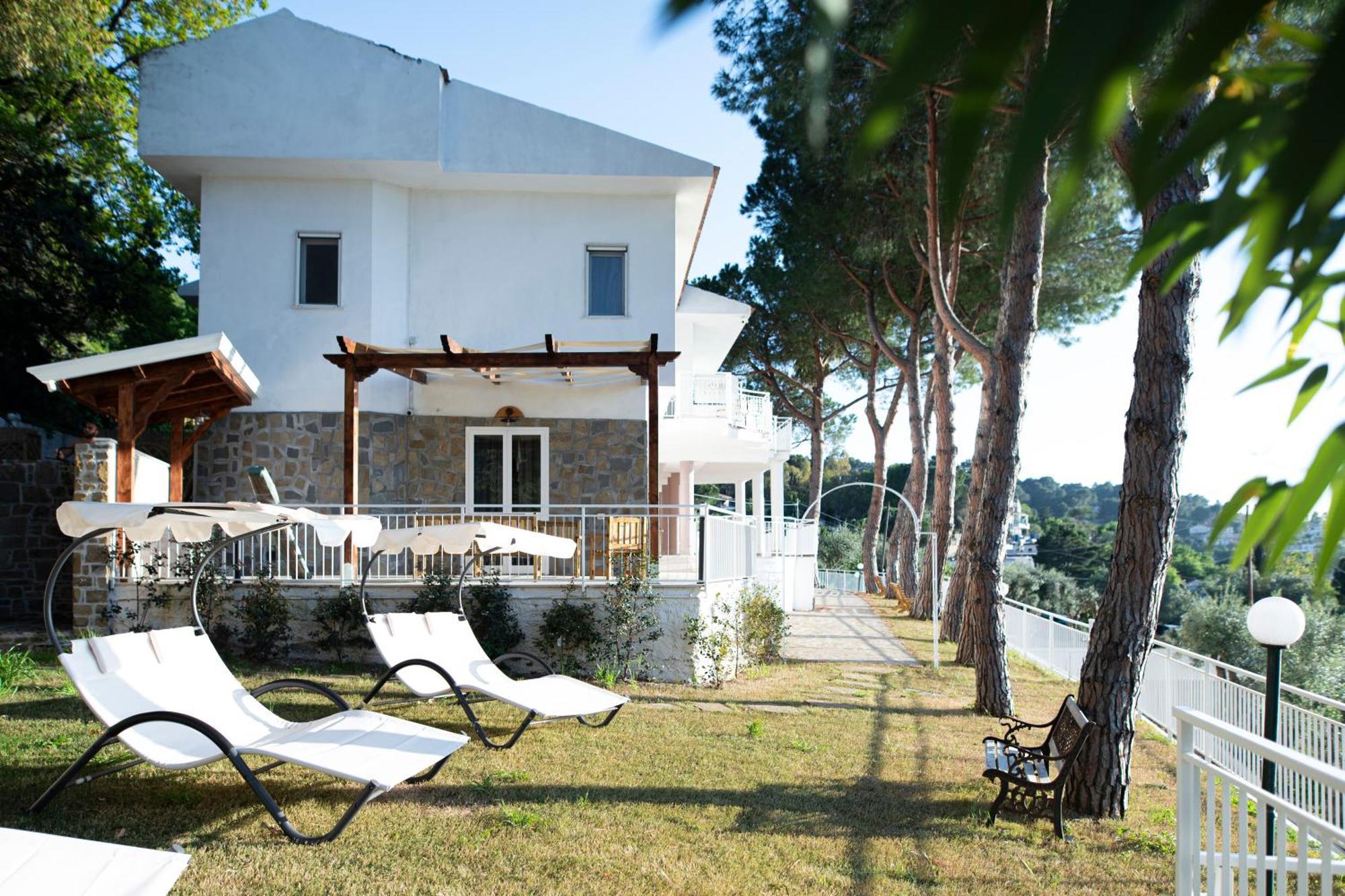 Sole & Pepe Apartment Santa Maria di Castellabate Bagian luar foto