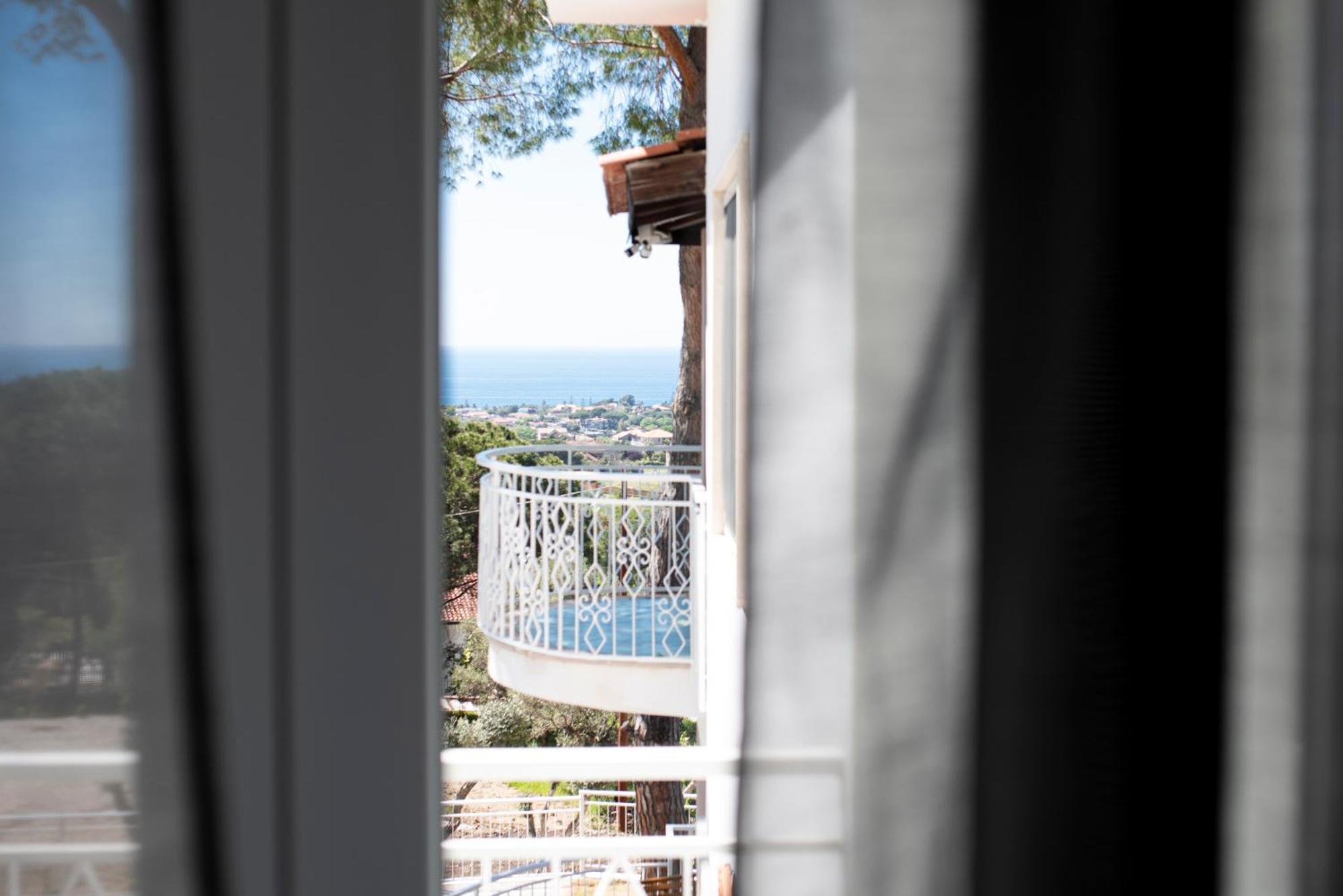 Sole & Pepe Apartment Santa Maria di Castellabate Bagian luar foto